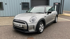 MINI Hatchback 1.5 Cooper Classic Premium 3dr Auto Petrol Hatchback